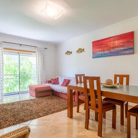 T2 Formiga Apartment